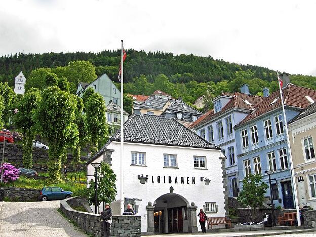 Talstation der Standseilbahn Fløibanen in Bergen, Norwegen