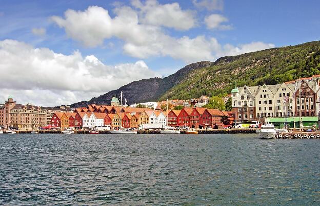 Hanseviertel Bryggen am Hafen von Bergen, Norwegen 